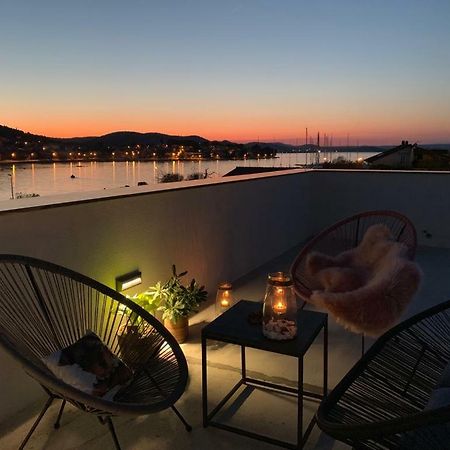 Modern Apartments Day シベニク エクステリア 写真